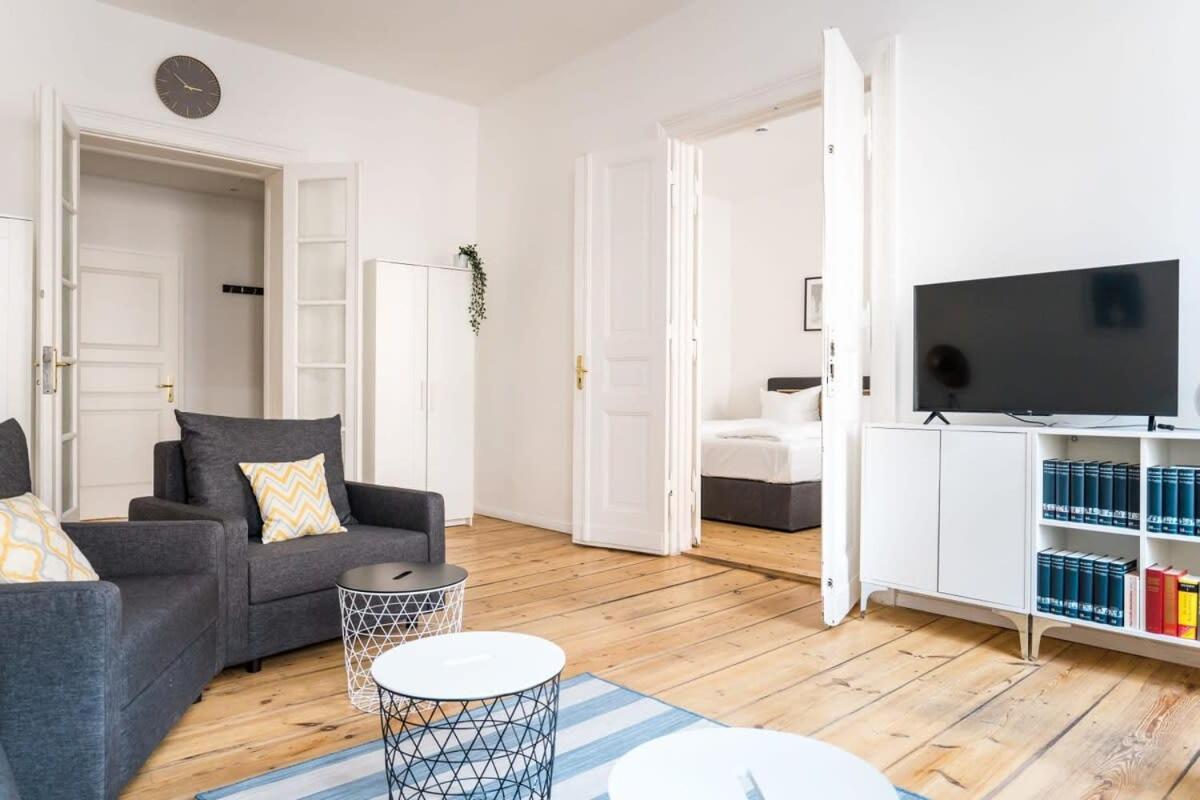 Apartment At Rosenthaler Platz Berlin Exteriör bild